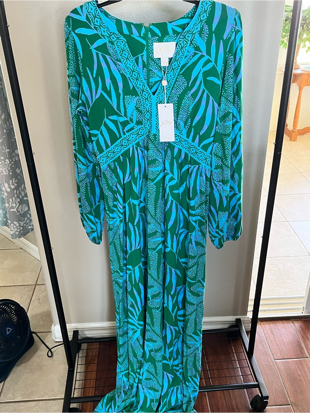Lilly Pulitzer Exclusive Women’s Tropical Print Maxi Dress Discontinued NWT - Picture 3 of 7